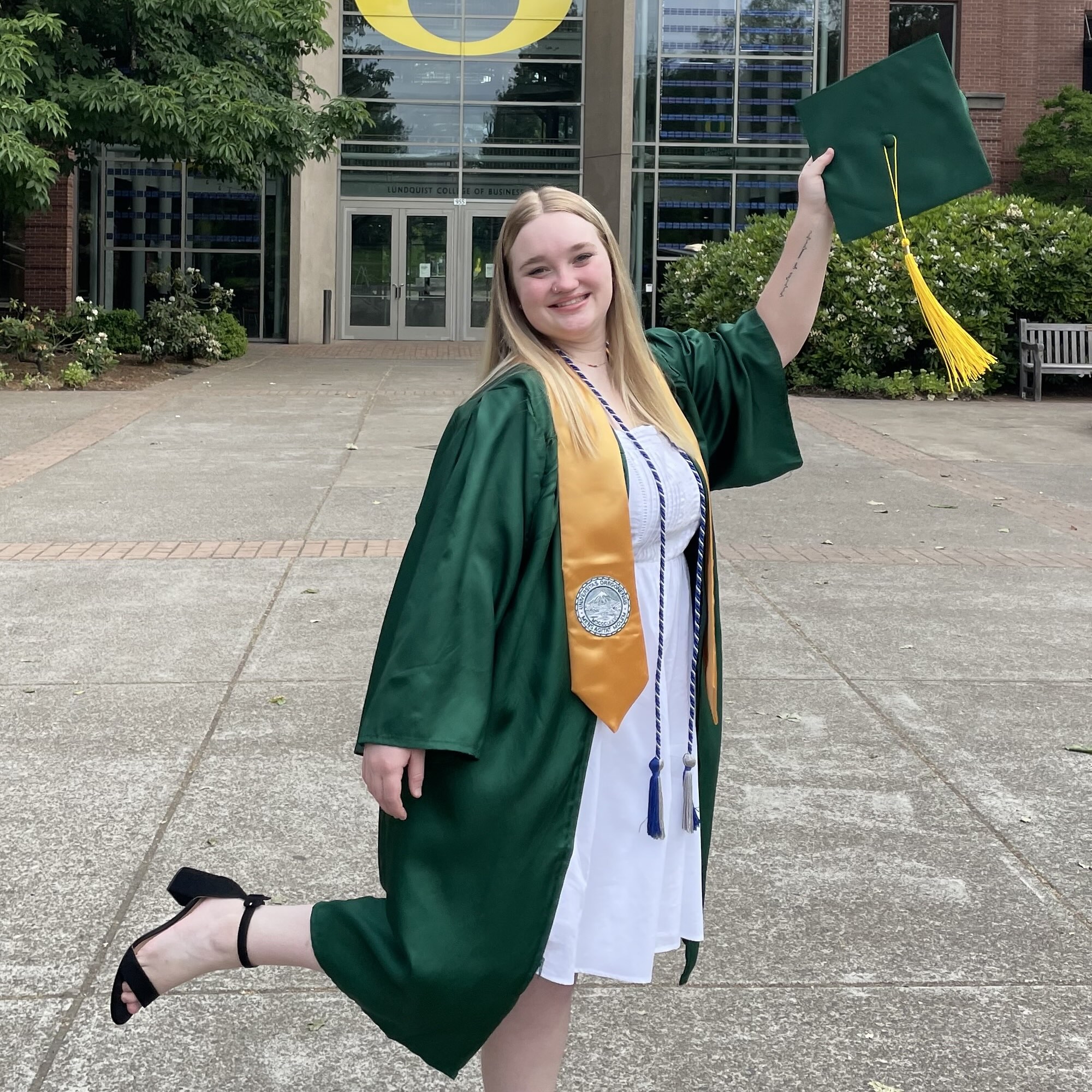 Headshot of Sydney Newell Chesebro